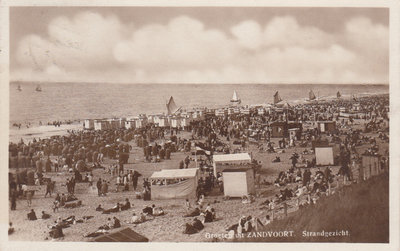 ZANDVOORT - Groeten uit Zandvoort. Strandgezicht