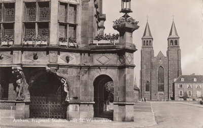 ARNHEM - Fragment Stadhuis met St. Walburgkerk