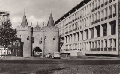 ARNHEM - Sabelspoort en Provinciehuis