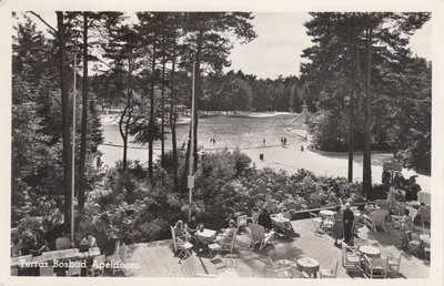 APELDOORN - Terras Bosbad