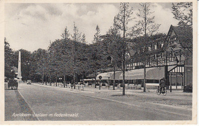 APELDOORN - Loolaan m. Gedenknaald