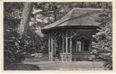 APELDOORN - Het Theehuisje in het Koninklijk Park