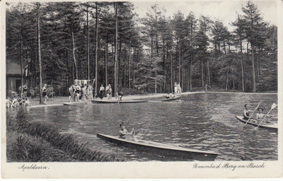 APELDOORN - Zwembad Berg en Bosch