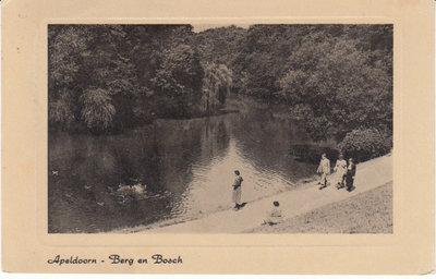 APELDOORN - Berg en Bosch