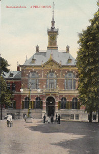 APELDOORN - Gemeentehuis