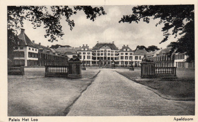 APELDOORN - Paleis het Loo