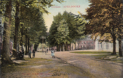 APELDOORN - Loolaan