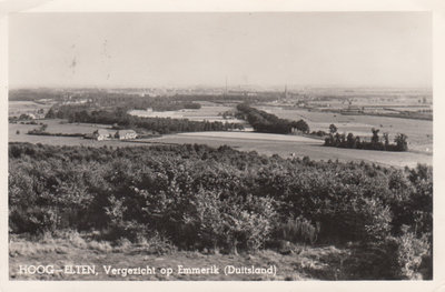 HOOG ELTEN - Vergezicht op Emmerik (Duitsland).