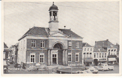 HARDERWIJK - Stadhuis