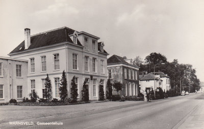 WARNSVELD - Gemeentehuis