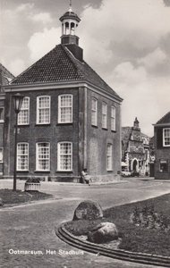 OOTMARSUM - Het Stadhuis