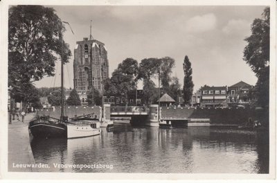 LEEUWARDEN - Vrouwenpoortsbrug