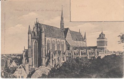 LEIDEN - Hooge Kerk van af de Burcht gezien