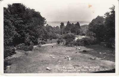 BERG EN DAL - Panorama Hotel Val Monte met gezicht op Elten, Waal en Duitsland