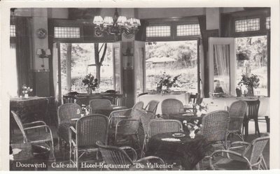 DOORWERTH - Café-zaal Hotel-Restaurant de Valkenier