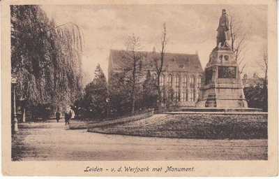 LEIDEN - v. d. Werfpark met Monument