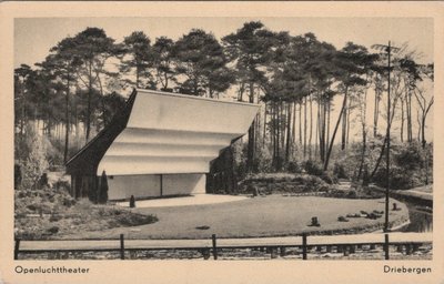 DRIEBERGEN - Openluchttheater