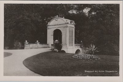 DIEPENHEIM - Slotpoort bij Huize Diepenheim