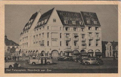 NOORDWIJK AAN ZEE - Het Palaceplein