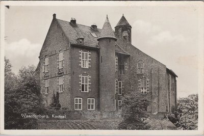 WAARDENBURG - Kasteel