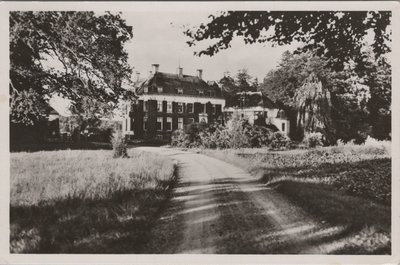 WARNSVELD - Kasteel Het Velde