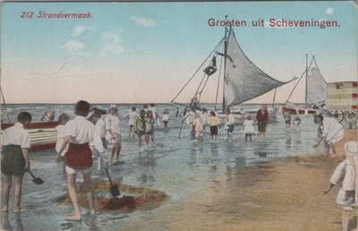 SCHEVENINGEN - Strandvermaak