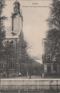 LEIDEN - Academie met Ingang Hortus Botanicus