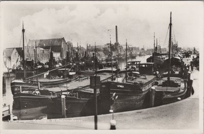 VLAARDINGEN - Koningin Wilhelminahaven