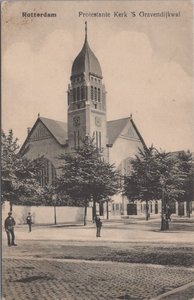 ROTTERDAM - Protestante Kerk 'S Gravendijkwal