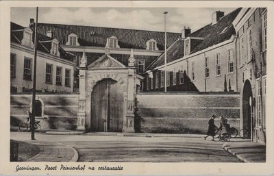 GRONINGEN - Poort Prinsenhof na restauratie