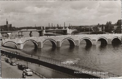 MAASTRICHT - Maasbruggen