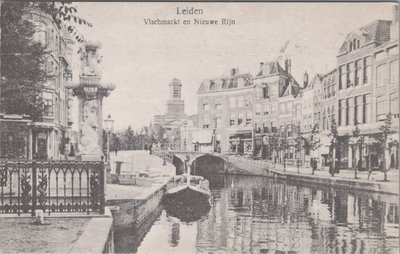 LEIDEN - Vischmarkt en Nieuwe Rijn