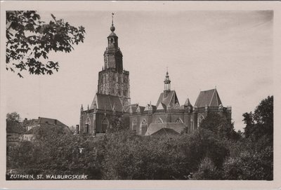 ZUTPHEN - St. Walburgskerk