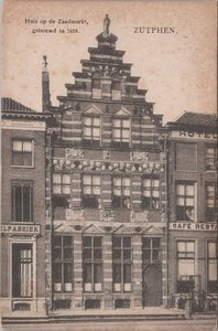 ZUTPHEN - Huis op de Zaadmarkt gebouwd in 1615