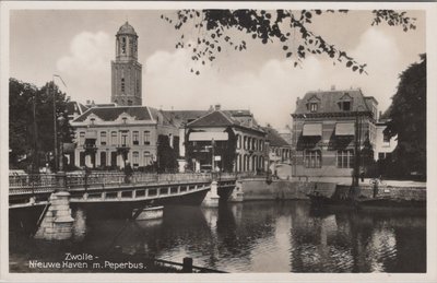 ZWOLLE - Nieuwe Haven m. Peperbus