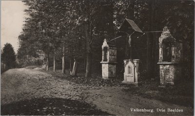 VALKENBURG - Drie Beelden