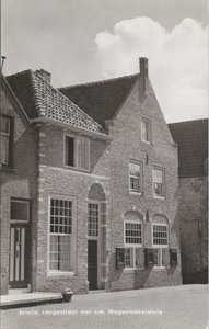 BRIELLE - Langestraat met v.m. Wagenmakershuis