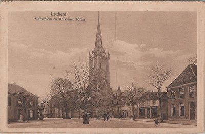 LOCHEM - Marktplein en Kerk met Toren