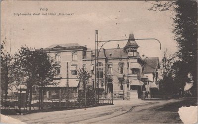 VELP - Zutphensche straat met Hotel Overbeek