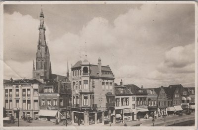 LEEUWARDEN - Tuinen en Voorstreek - R. K. Kerk St. Bonifacius