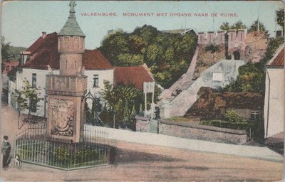 VALKENBURG - Monument met opgang naar de Ruïne