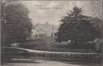 ARNHEM - Hotel Sonsbeek (Zuidzijde)