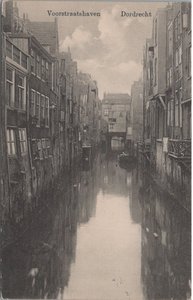 DORDRECHT - Voorstraatshaven