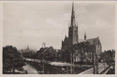 HAARLEM - Spaarne met O. L. Vrouwekerk