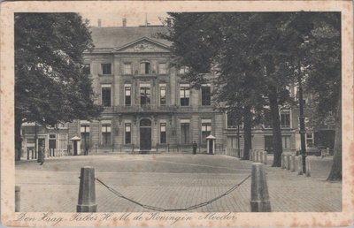 DEN HAAG - Paleis H. M. de Koningin Moeder