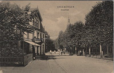 DRIEBERGEN - Dorpstraa