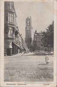 UTRECHT - Mariaplaats. Zadelstraat