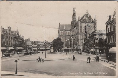 HAARLEM - Groote Markt met St. Bavo