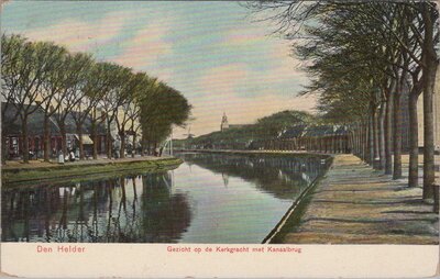 DEN HELDER - Gezicht op de Kerkgracht met Kanaalbrug