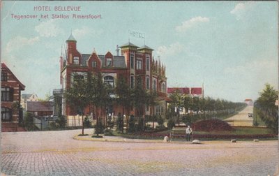 AMERSFOORT - Hotel Bellevue, Tegenover het Station Amersfoort